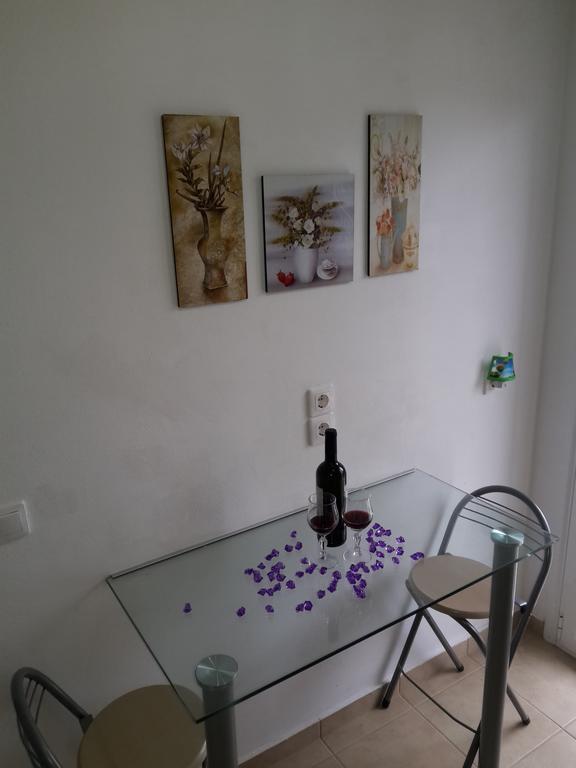 Rodon Apartments Tsoukaládhes Eksteriør billede